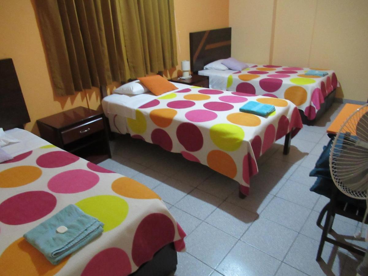 Kurmi Hostel Lima Airport Esterno foto