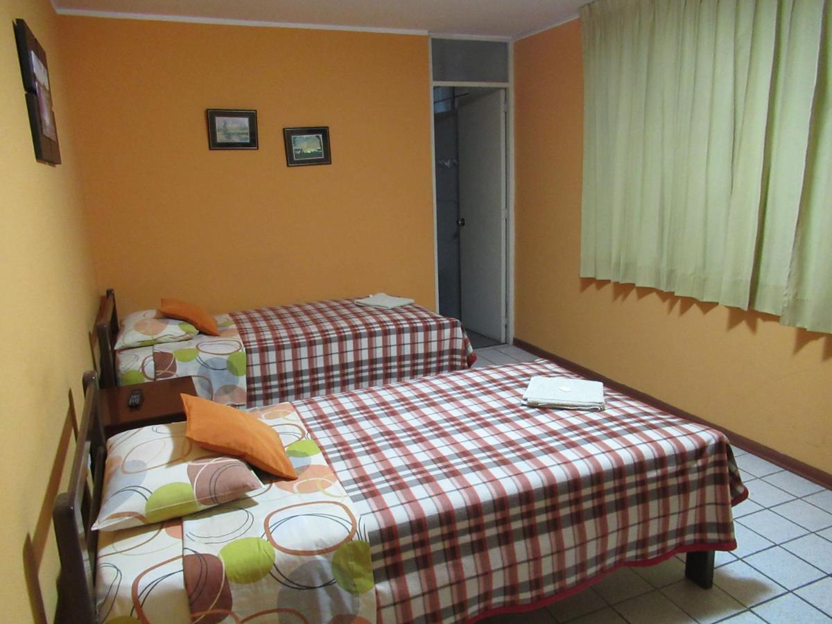 Kurmi Hostel Lima Airport Esterno foto