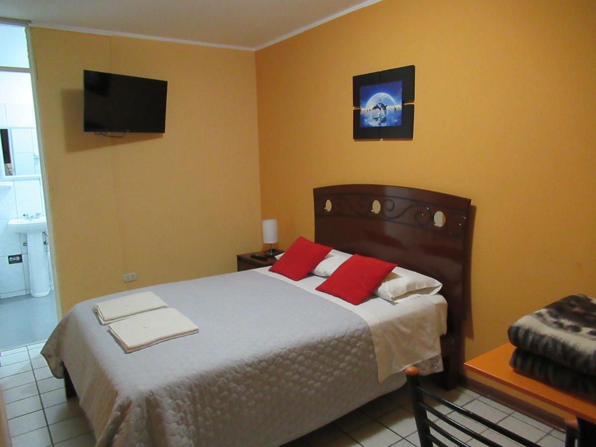 Kurmi Hostel Lima Airport Esterno foto
