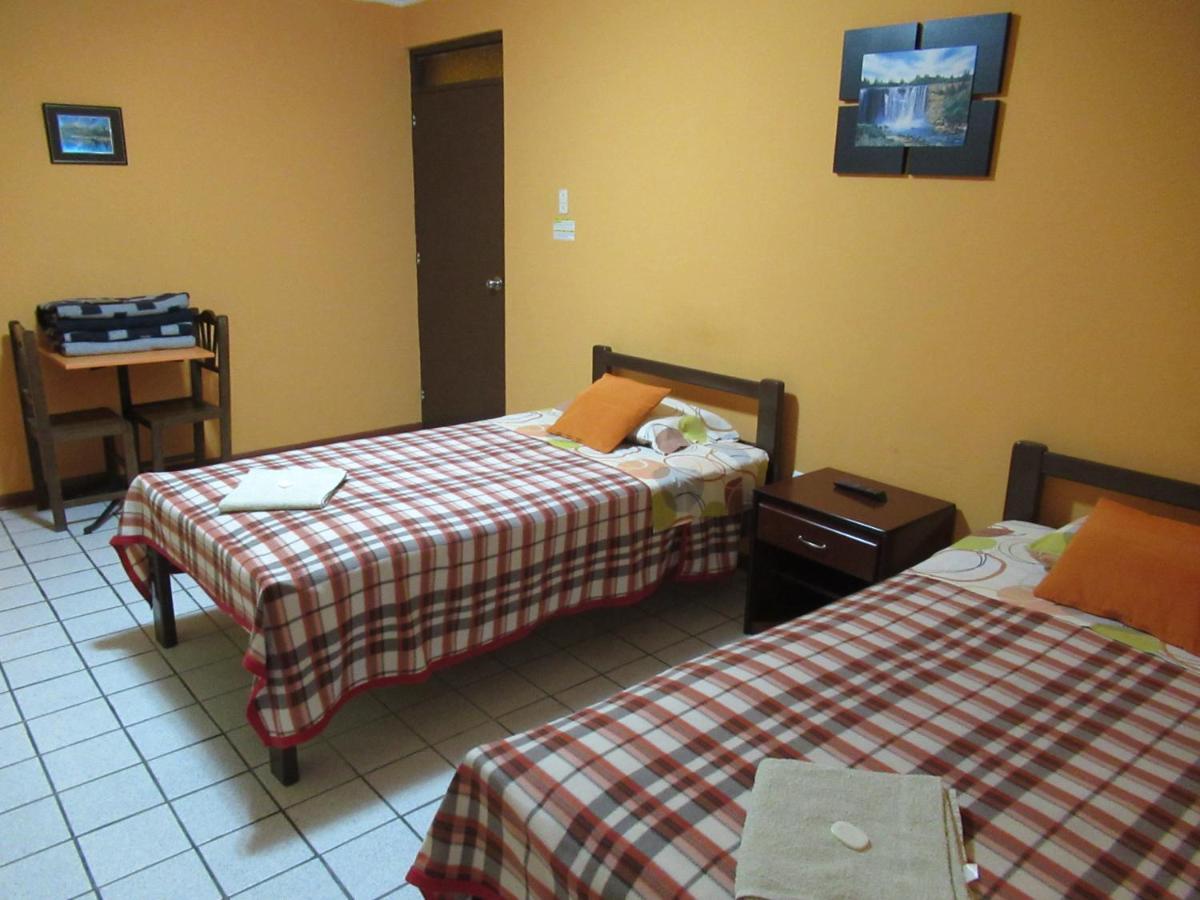 Kurmi Hostel Lima Airport Esterno foto